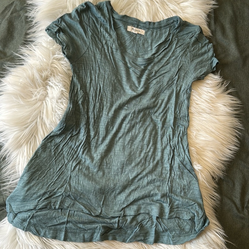 M a d e w e l l • Super-soft Everyday tee